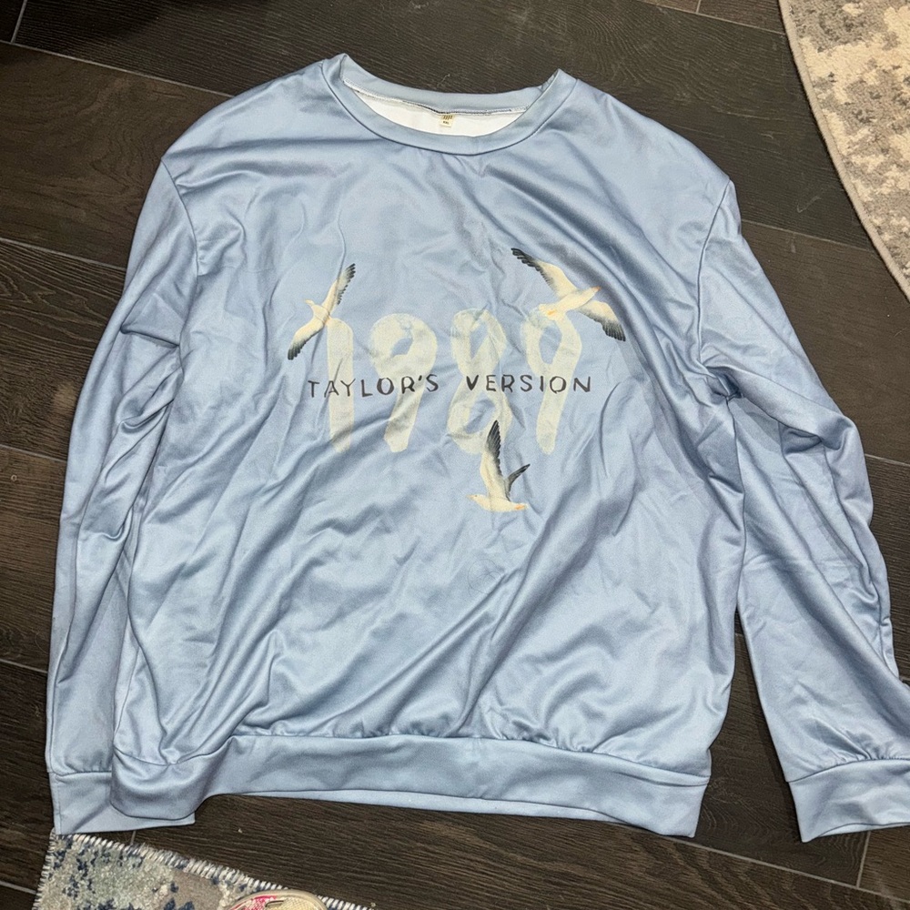 Taylor Swift 1989 TV Light Blue Sweater XXL